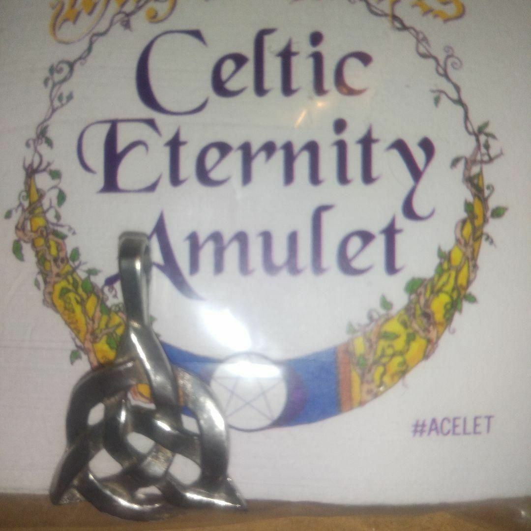 AzureGreen: Celtic Eternity Amulet pe... レディースのアクセサリー(ネックレス)の商品写真