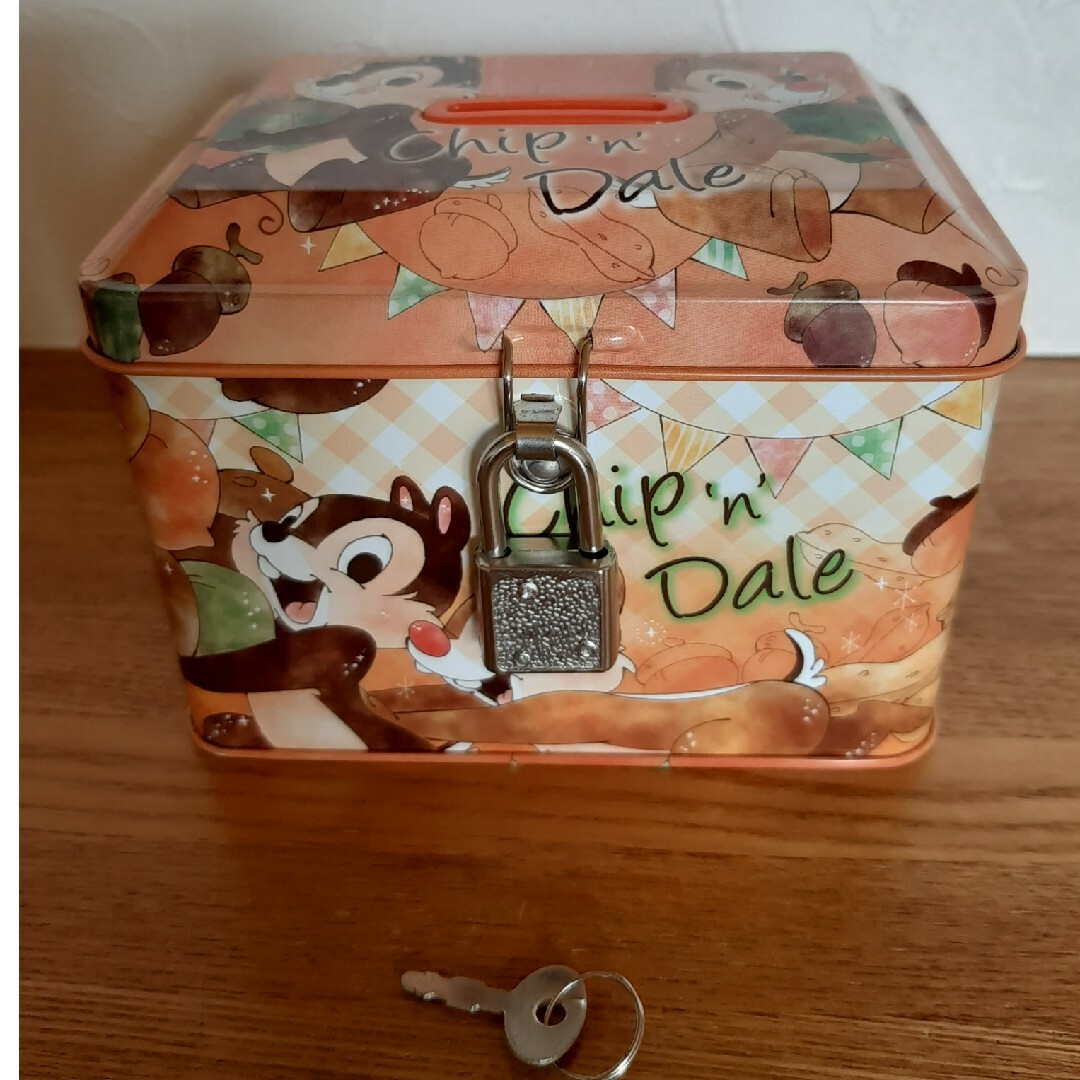 チップとデールの貯金箱 カギ付きの通販 by なめこ1117's shop チップとデールの貯金箱 カギ付きの通販 by なめこ1117's shop