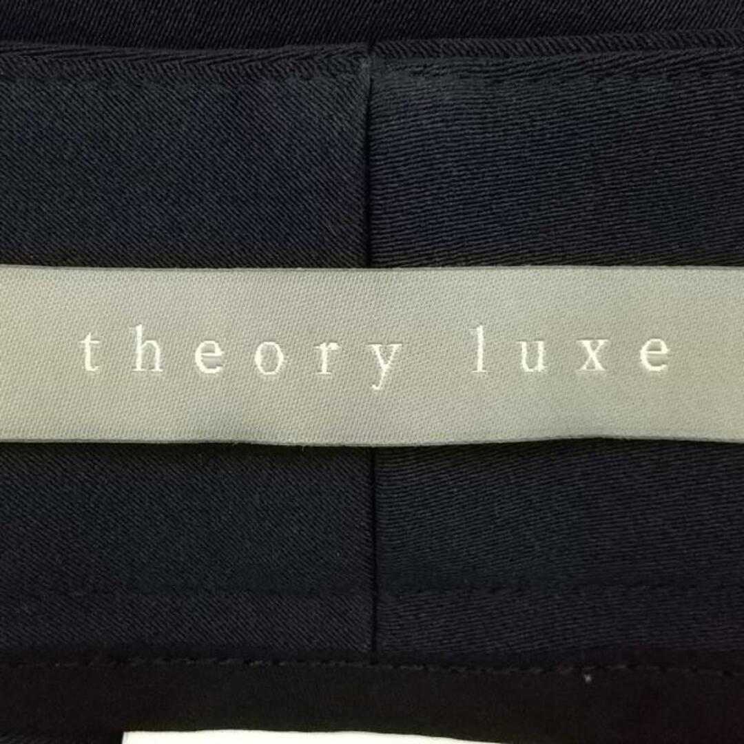 Theory luxe(セオリーリュクス)のtheory luxe(セオリーリュクス) パンツ サイズ040 M レディース - ダークネイビー クロップド(半端丈) レーヨン、ポリエステル レディースのパンツ(その他)の商品写真