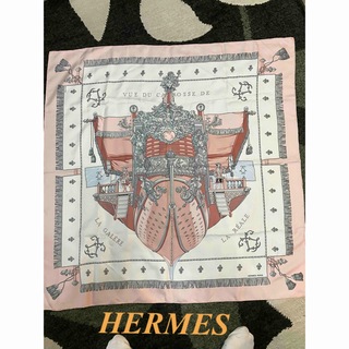 エルメス(Hermes)のHERMES(エルメス)シルクスカーフ　カレ90クイーンの戴冠式(バンダナ/スカーフ)