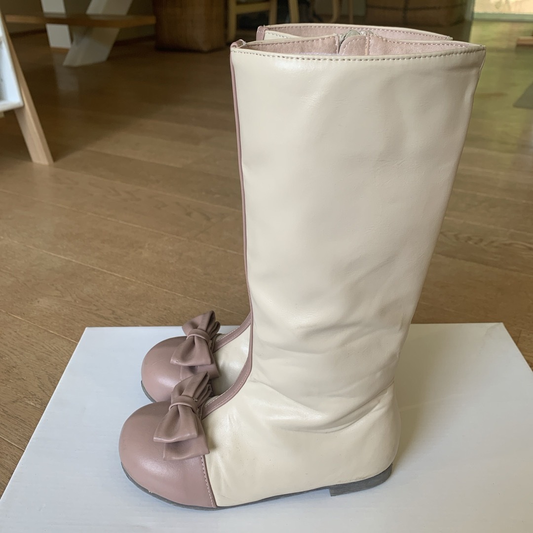SOROTTO ロングブーツ　キッズ　19㎝ キッズ/ベビー/マタニティのキッズ靴/シューズ(15cm~)(ブーツ)の商品写真