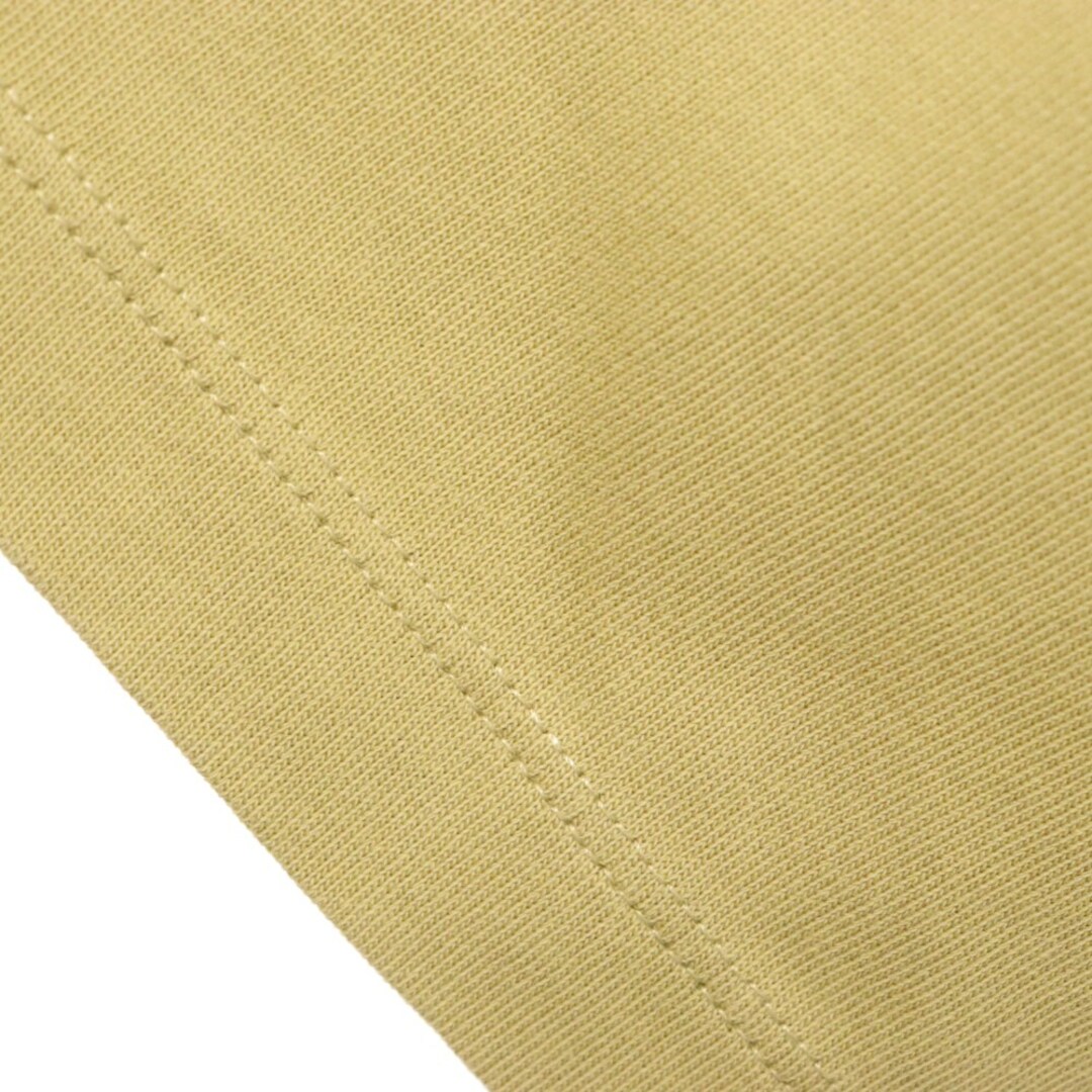 MAISON KITSUNE'(メゾンキツネ)のMAISON KITSUNE メゾンキツネ ボールド フォックスヘッド パッチ コンフォート 半袖Tシャツ フロント刺繍 カーキー レディース MW00127KJ0119 レディースのトップス(Tシャツ(半袖/袖なし))の商品写真