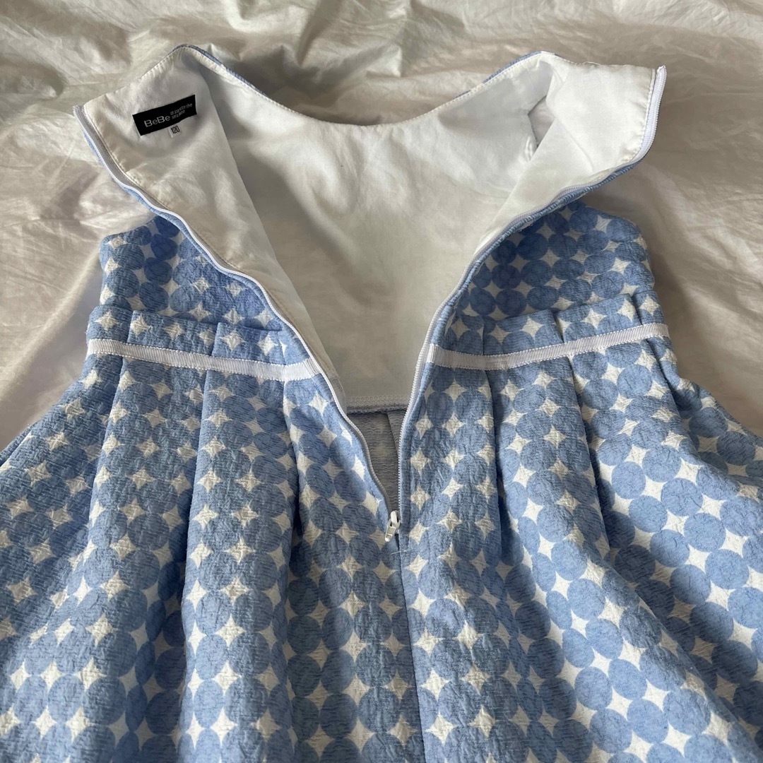 BeBe(ベベ)のBEBE ワンピース　120 キッズ/ベビー/マタニティのキッズ服女の子用(90cm~)(ワンピース)の商品写真