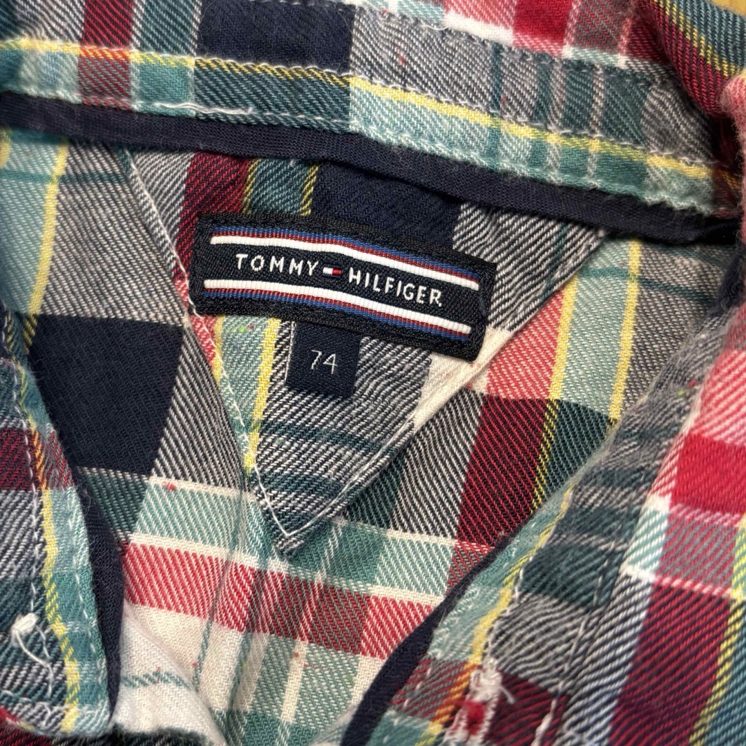 TOMMY HILFIGER(トミーヒルフィガー)のTOMMY HILFIGERチェックシャツ キッズ/ベビー/マタニティのキッズ服男の子用(90cm~)(Tシャツ/カットソー)の商品写真