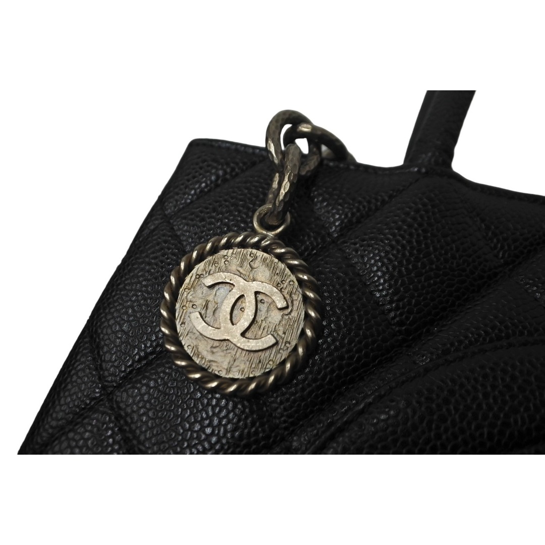 CHANEL - CHANEL シャネル ハンドバッグ 復刻トート キャビアスキン CHANEL - CHANEL シャネル ハンドバッグ 復刻トート キャビアスキン