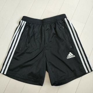 アディダス(adidas)のアディダスadidasジャージ短パンハーフパンツ(ショートパンツ)