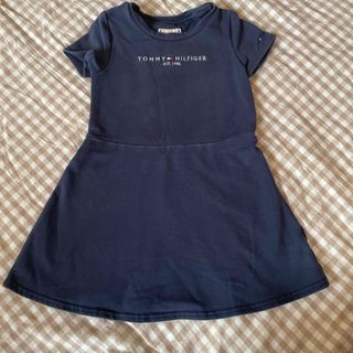 トミーヒルフィガー(TOMMY HILFIGER)のワンピース　トミーフィルガー　104(ワンピース)