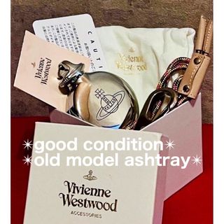 ヴィヴィアンウエストウッド(Vivienne Westwood)の【美品・廃盤・旧モデル】ヴィヴィアンウエストウッド携帯灰皿【希少・レア】(タバコグッズ)