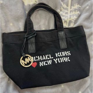 マイケルコース(Michael Kors)のマイケルコース　キャンバストートバッグ　ロゴ入り　ブラック　黒　トートバッグ(トートバッグ)