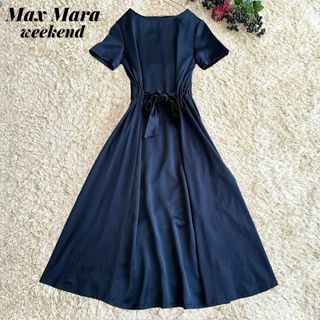 Max Mara - 美品　マックスマーラ　Max Mara ワンピース　ネイビー　半袖　サテン