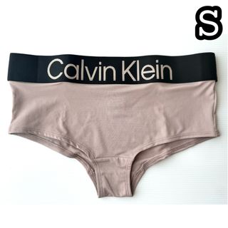 カルバンクライン(Calvin Klein)の大きめロゴ Calvin Klein ショーツ Sサイズ ベージュ 【1枚 】(その他)