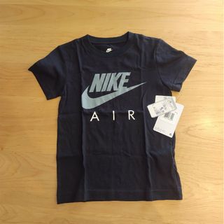 ナイキ(NIKE)の新品 NIKE Tシャツ 110センチ 黒 キッズ(Tシャツ/カットソー)