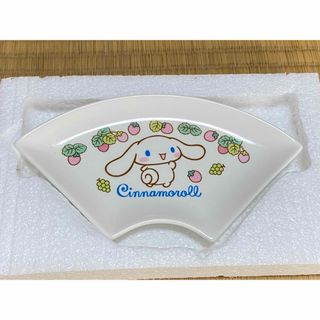 サンリオ(サンリオ)の新品　シナモンロール　プレート(食器)