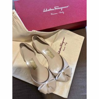 サルヴァトーレフェラガモ(Salvatore Ferragamo)のフェラガモのサンダル(サンダル)