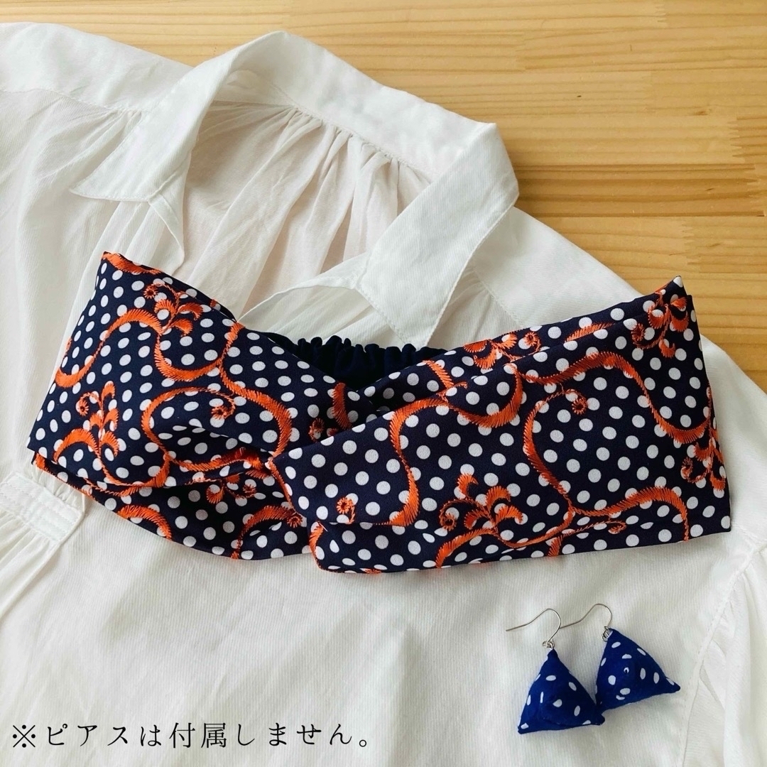 再販☁︎昭和レトロ☁︎クロスヘアバンド ☁︎水玉×ツタ刺繍 ハンドメイドのアクセサリー(ヘアアクセサリー)の商品写真