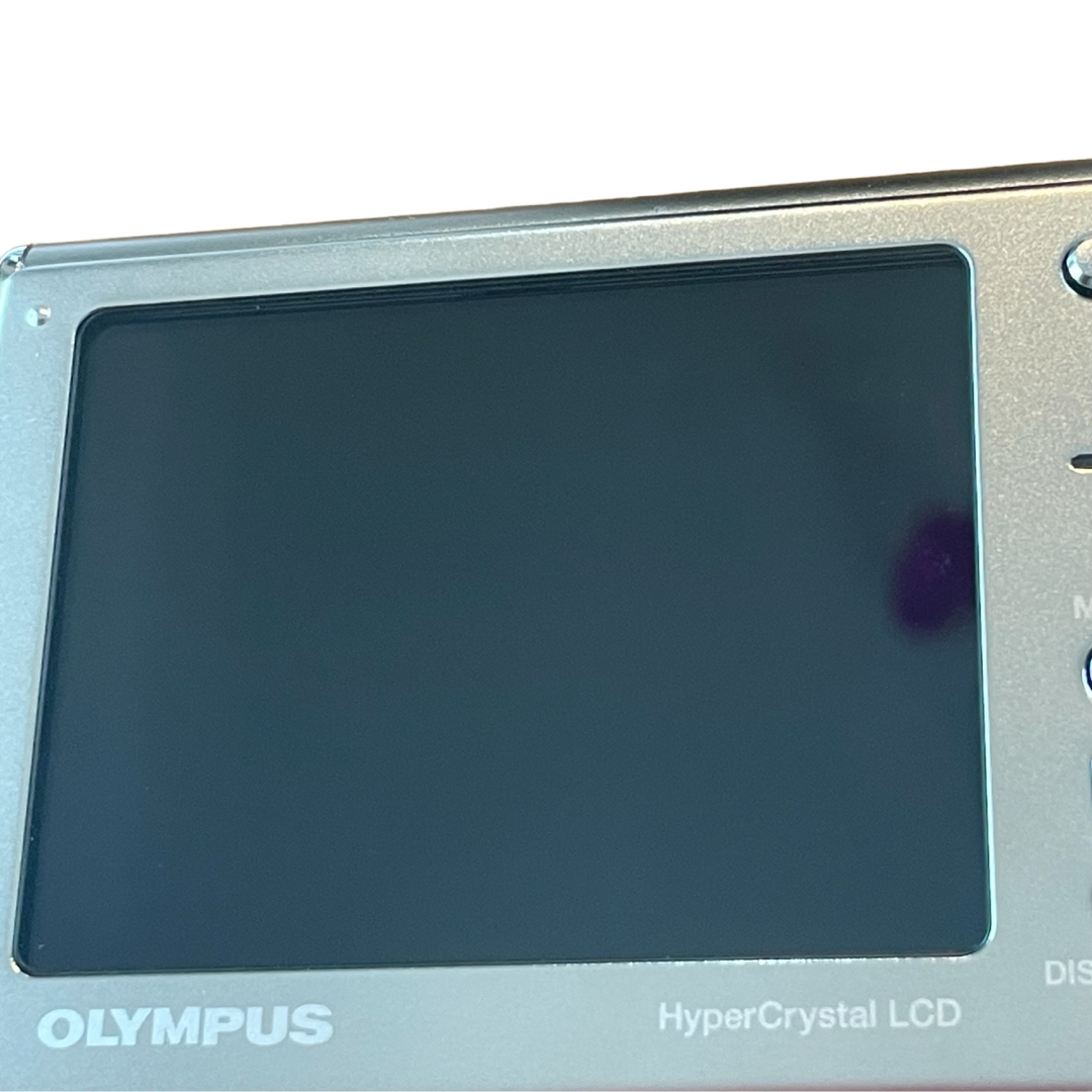 OLYMPUS(オリンパス)のオリンパス　 防水デジタルカメラ μ1030SW (ミュー)  メタルシルバー スマホ/家電/カメラのカメラ(コンパクトデジタルカメラ)の商品写真