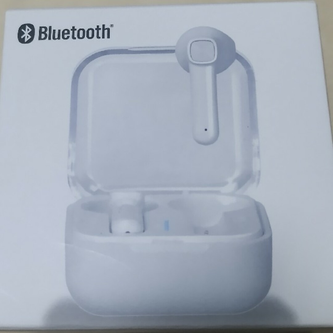 Bluetooth　イヤホン　白 スマホ/家電/カメラのオーディオ機器(ヘッドフォン/イヤフォン)の商品写真