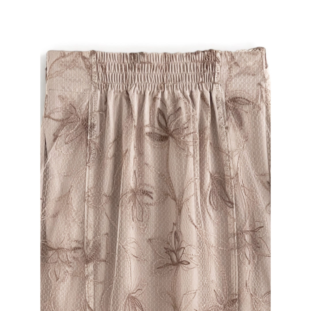 GRL(グレイル)の値下げ♡GRL チュールロングスカート ブルー フラワー 花柄 刺繍 春 夏 レディースのスカート(ロングスカート)の商品写真