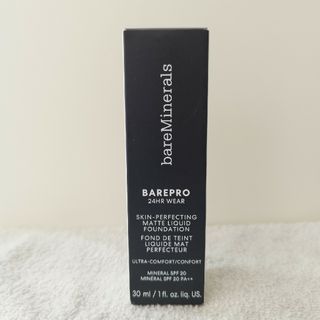 ベアミネラル(bareMinerals)のベアプロ 24HR リキッド ファンデーション　フェア15ニュートラル(ファンデーション)