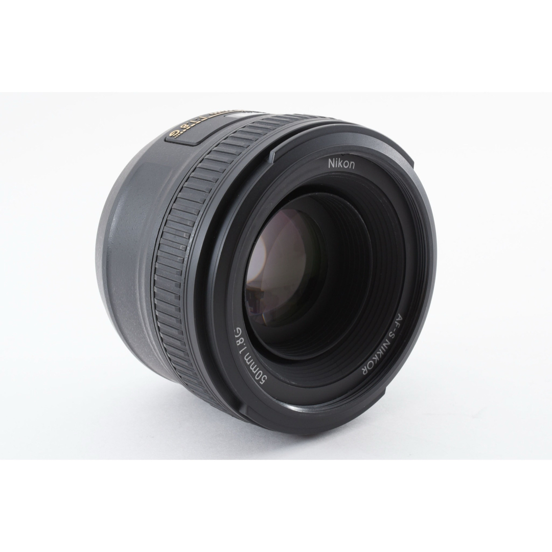 Nikon(ニコン)の☆美品【NIKON】AF-S NIKKOR 50mm F1.8 G ニコン スマホ/家電/カメラのカメラ(レンズ(単焦点))の商品写真