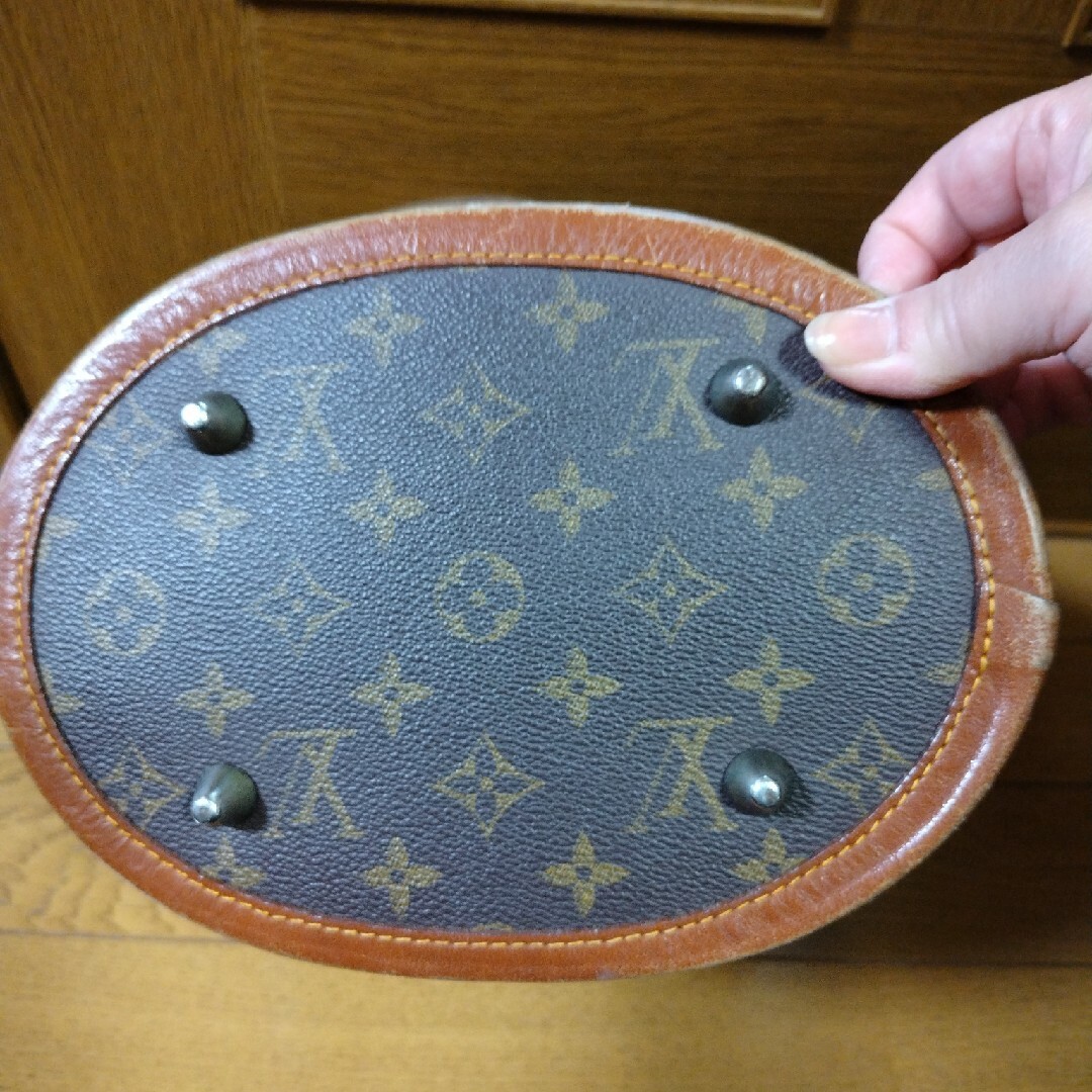 LOUIS VUITTON - お値下げ。ルイヴィトン モノグラム バケット LOUIS VUITTON - お値下げ。ルイヴィトン モノグラム バケット
