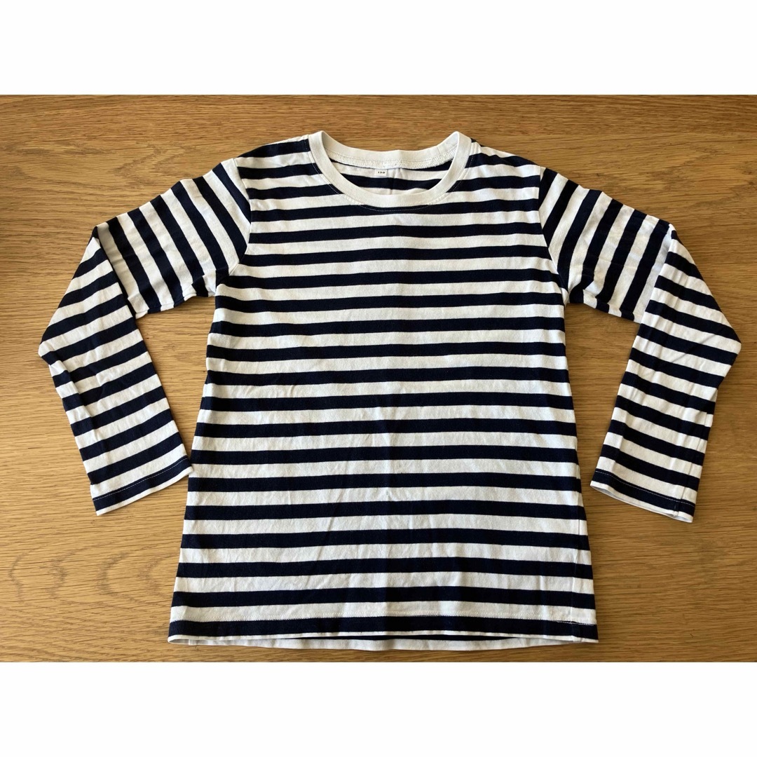 MUJI (無印良品)(ムジルシリョウヒン)のMUJI無印良品⭐️130ボーダー長袖Tシャツ キッズ/ベビー/マタニティのキッズ服男の子用(90cm~)(Tシャツ/カットソー)の商品写真