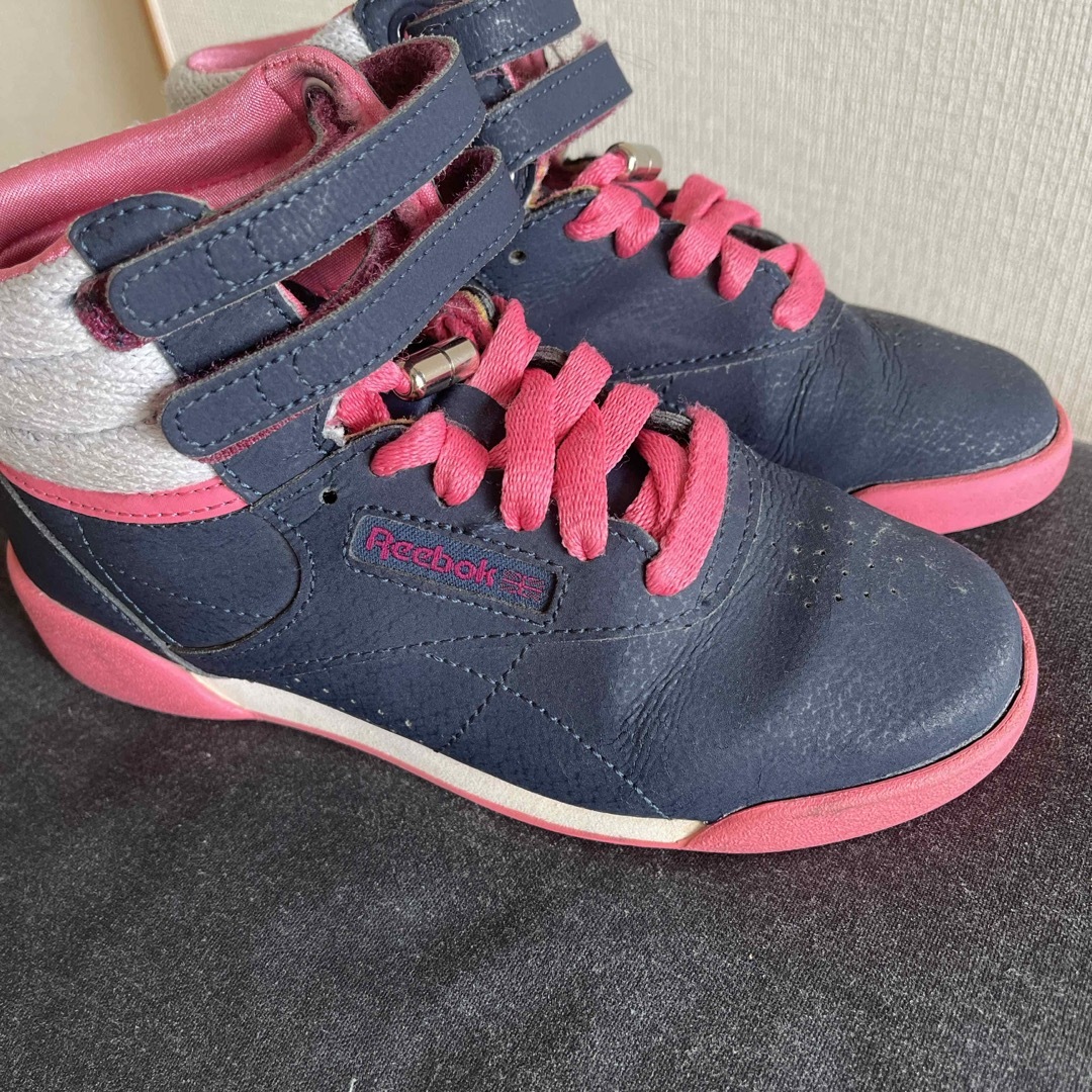 ［Reebok］キッズスニーカー19cm キッズ/ベビー/マタニティのキッズ靴/シューズ(15cm~)(スニーカー)の商品写真