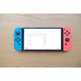 ニンテンドウ(任天堂)の任天堂switch 有機EL & ケース(家庭用ゲーム機本体)