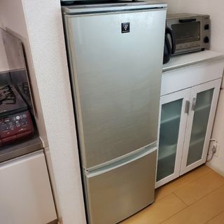 シャープ(SHARP)のシャープ冷蔵庫　プラズマクラスター167L(冷蔵庫)