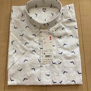 ユニクロ(UNIQLO)のユニクロ　メンズ　シャツ　半袖　新品(シャツ)