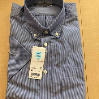 ユニクロ(UNIQLO)のユニクロ　メンズ　シャツ　半袖　新品(シャツ)