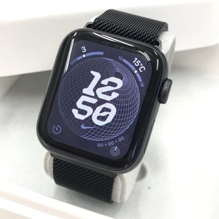 アップルウォッチ(Apple Watch)のapple watch 本体 SE ナイキ アップルウォッチ 黒,40mm(その他)