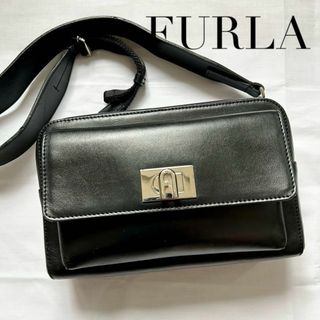 フルラ(Furla)の✨美品✨FURLA ショルダーバッグ　レザー　黒　ブラック　ターンロック(ショルダーバッグ)