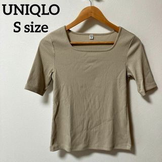 ユニクロ(UNIQLO)の美品【UNIQLO】　リブ　Tシャツ　半袖　カットソー　ユニクロ(Tシャツ(半袖/袖なし))