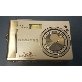 オリンパス(OLYMPUS)のOLYMPUS　camedia　x600  バッテリーと充電器付き(コンパクトデジタルカメラ)