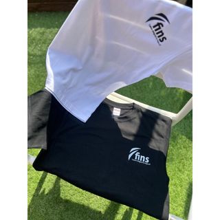 お安く! fins promotional 5.6oz t-shirts(サーフィン)