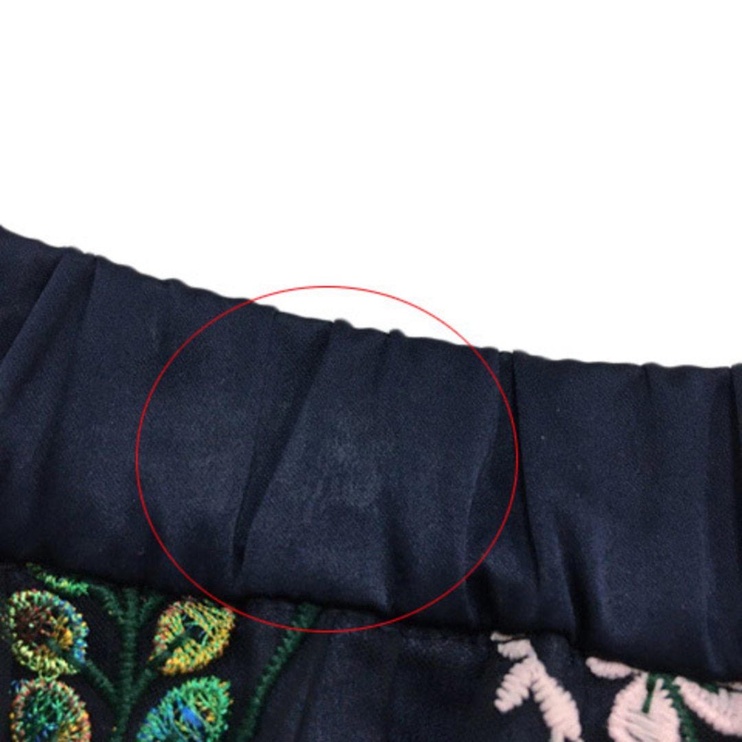 ドゥクラッセ スカート フレア ロング 花柄 ウエストゴム 刺繍 11 紺 レディースのスカート(ロングスカート)の商品写真