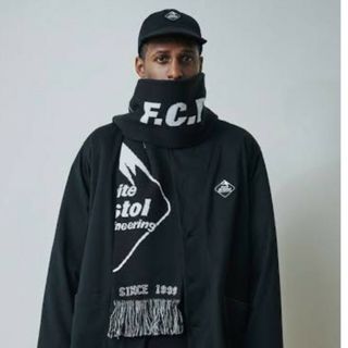 White Mountaineering × F.C. Real Bristol(マフラー)