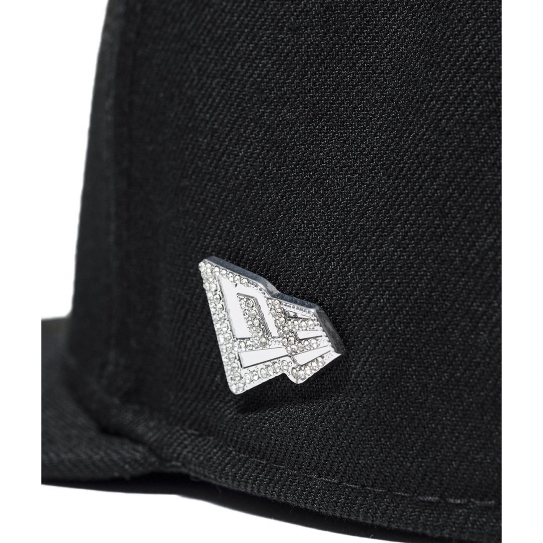 F.C.R.B.(エフシーアールビー)のFCRB NEW ERA RHINESTONE EMBLEM 59FIFTY 3 メンズの帽子(キャップ)の商品写真
