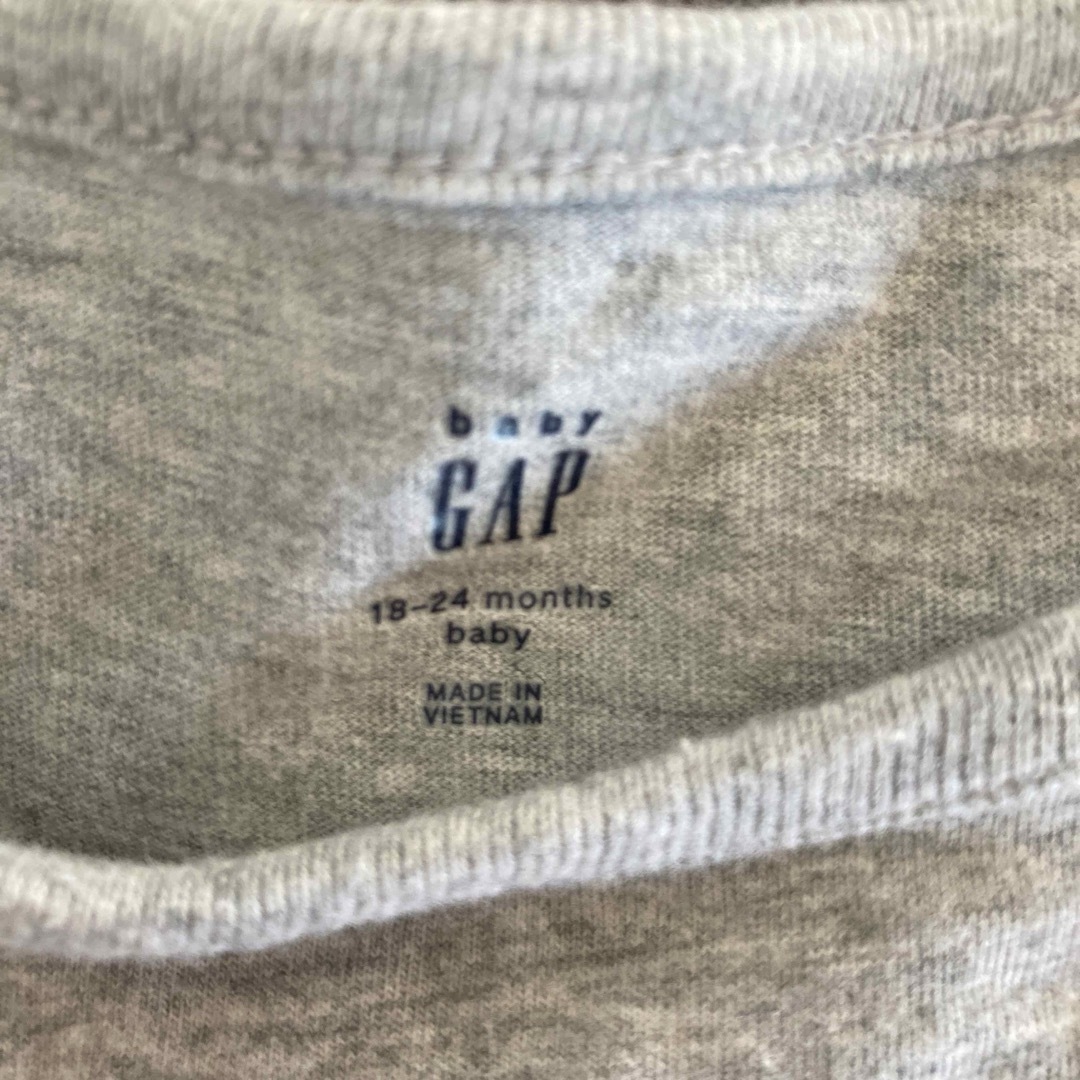 babyGAP(ベビーギャップ)のbabyGAP ロンパース キッズ/ベビー/マタニティのベビー服(~85cm)(ロンパース)の商品写真