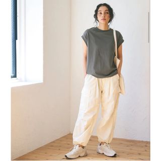 コカ(coca)のコクーンシルエット リブ コットン 前後差 体型カバー クルーネック(Tシャツ(半袖/袖なし))