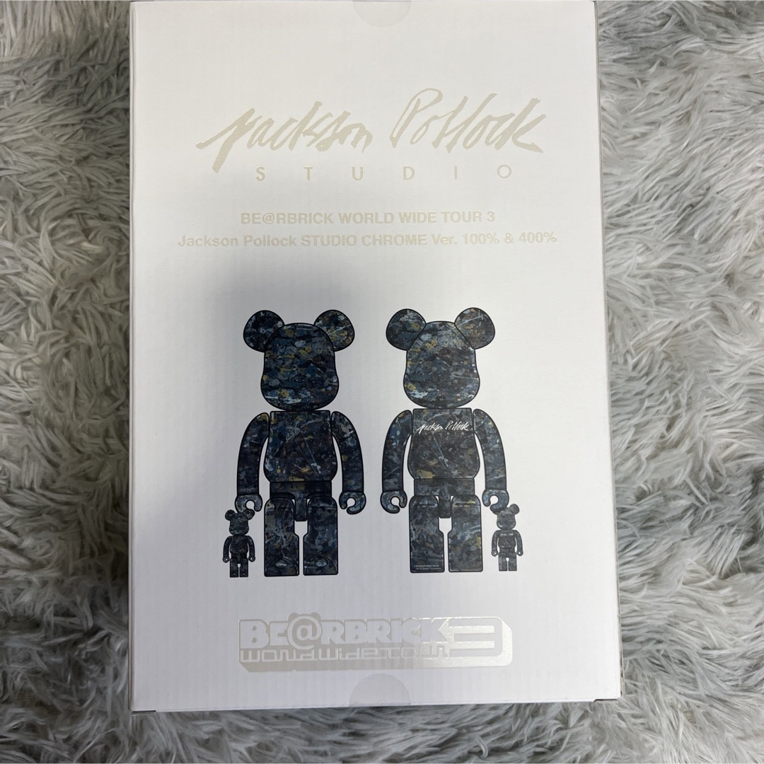 BE@RBRICK(ベアブリック)の新品　ベアブリック　ジャクソンポロックスタジオ　CHROME 400% 100% エンタメ/ホビーのフィギュア(その他)の商品写真