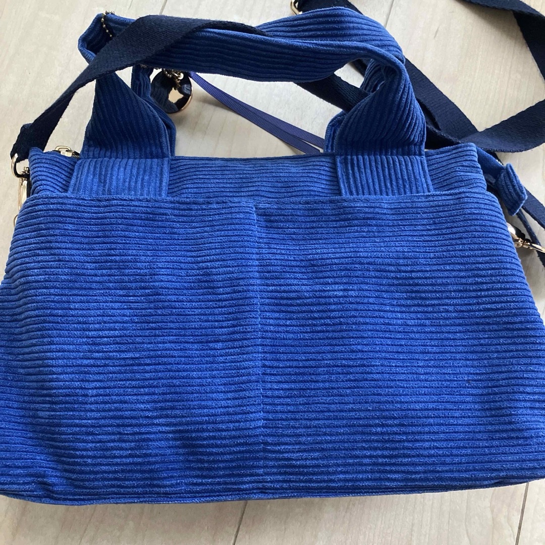 コーデュロイ　ブルー　ショルダーバッグ レディースのバッグ(ショルダーバッグ)の商品写真