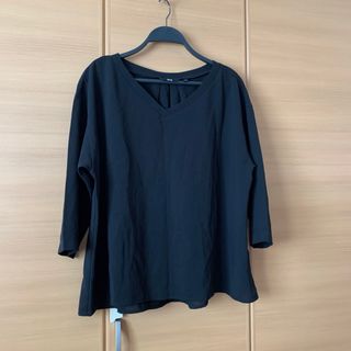 ユニクロ(UNIQLO)のユニクロ　カットソー　　XL(カットソー(長袖/七分))