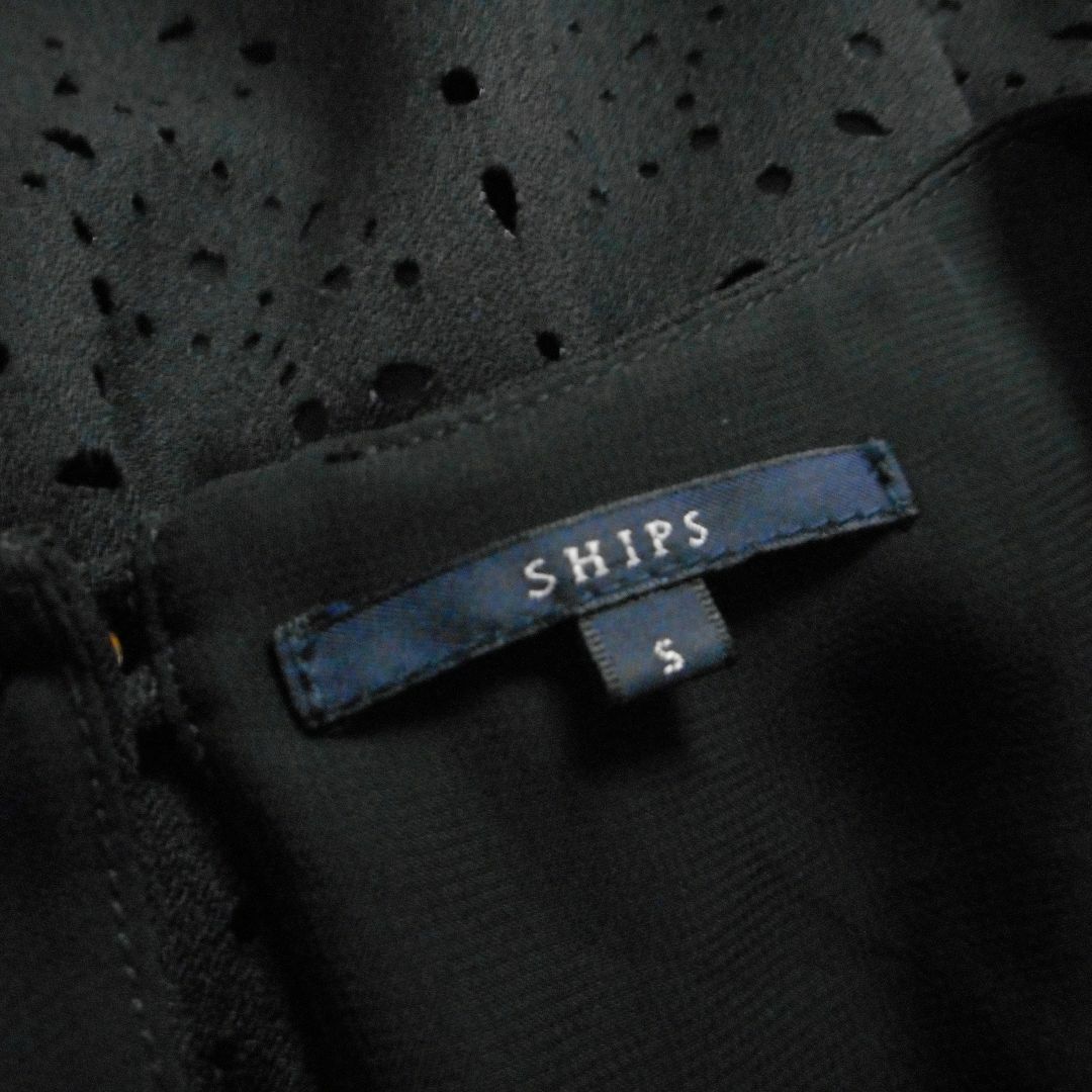 SHIPS(シップス)のSHIPS　シップス　ブラウス　七分袖 レディースのトップス(シャツ/ブラウス(長袖/七分))の商品写真