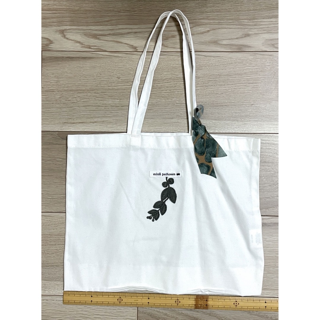 mina perhonen(ミナペルホネン)の☆ミナペルホネン エコバッグ　ショップバック　× 2個 レディースのバッグ(エコバッグ)の商品写真