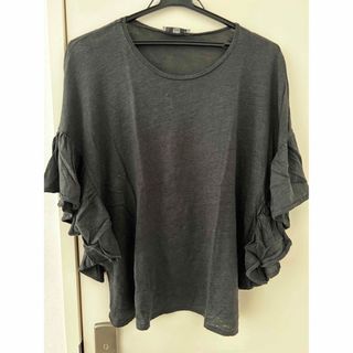 ザラ(ZARA)のZARA トップス(Tシャツ(半袖/袖なし))