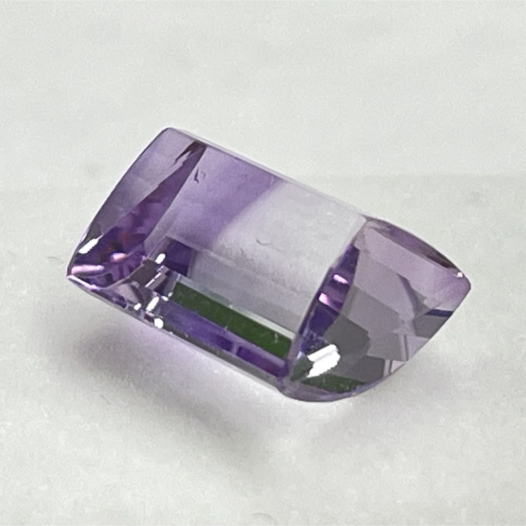 天然バイカラー クォーツ 3.94ct ルース　アメジスト 水晶 ハンドメイドのアクセサリー(その他)の商品写真