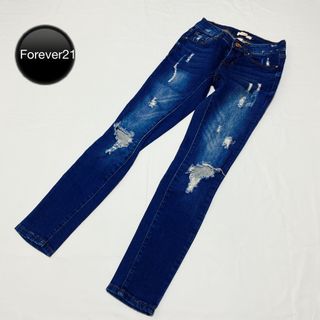 フォーエバートゥエンティーワン(FOREVER 21)のForever21ダメージデニム(デニム/ジーンズ)