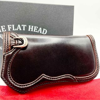 フラットヘッド(THE FLAT HEAD)の極美品 フラットヘッド 長財布 コードバン 二つ折り 箱付き 袋付き アメカジ(長財布)